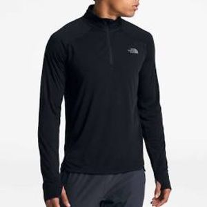 The North Face Men's Essential 1/4 Zip Top